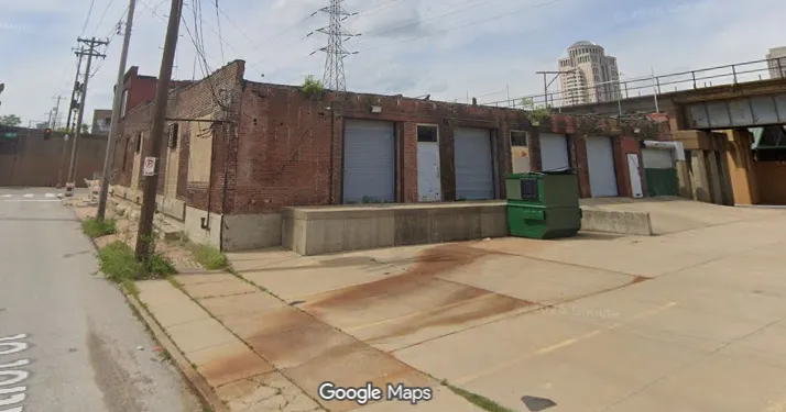 Illinois thieves stole race cars over months from St. Louis warehouse, feds say