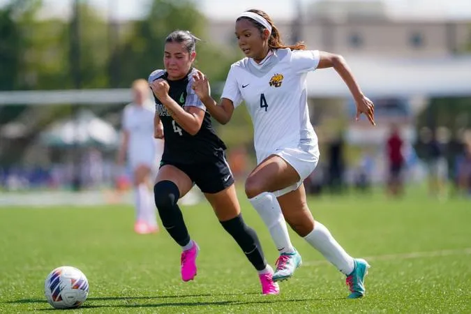 Women's Soccer Shuts Out Hendrix, 1-0