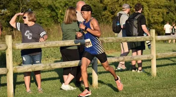 Men's Cross Country Places Fourth at SLU Billiken Invitational