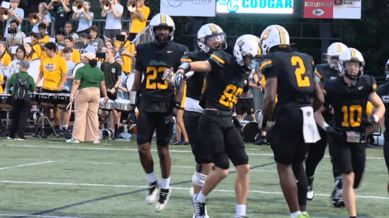 FFN: Rock Bridge Football dominates in CMAC win