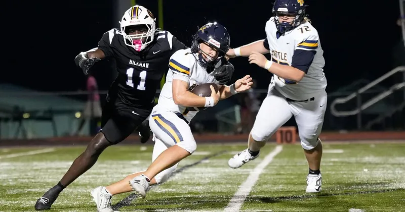 Hickman tops Battle 42-6 in Homecoming win