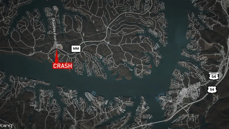 Kansas City man seriously injured when motorcycle hits truck in Camden County