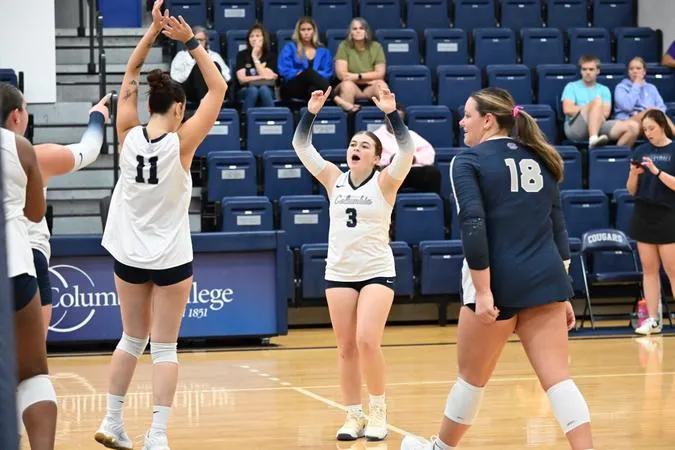 Cougars Sweep Eutectics in AMC Play