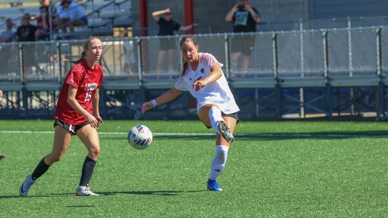 Swan Scores Twice as Women's Soccer Tops Indianapolis
