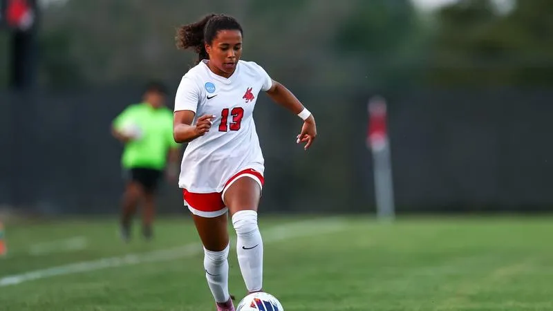 No. 24 Jennies Soccer Shuts Out Newman in Home Opener Sunday, 4-0
