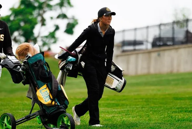 Wells in Top Five after first round of MIAA Fall Designated Event