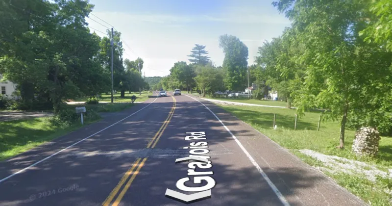 House Springs teen dies in Gravois Road crash