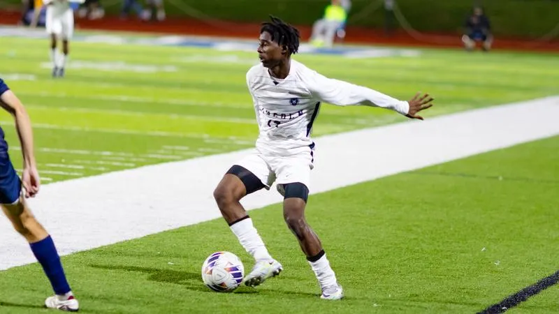 Lincoln Heads to Kansas City to Face Rockhurst on Wednesday