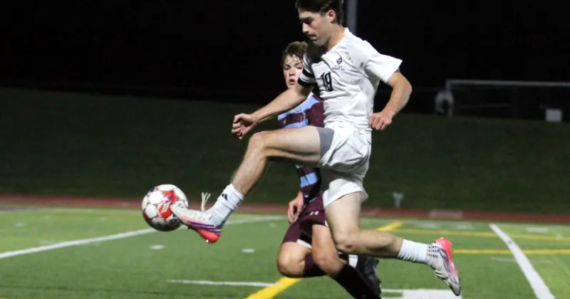 SLUH picks up first road victory against De Smet since 2015