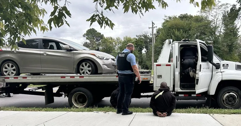 GPS tracker, decoy vehicle lead St. Louis detectives to men stealing cars with tow truck