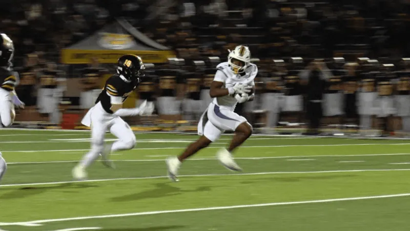 FFN: Hickman dominates Smith-Cotton on the road