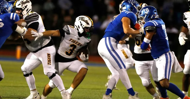 Festus wins turnover battle to shut out Hillsboro, pushes rivalry win streak to four games