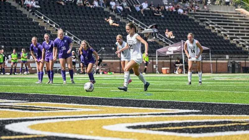 Women's Soccer Hosts Morehead State to Begin OVC Play