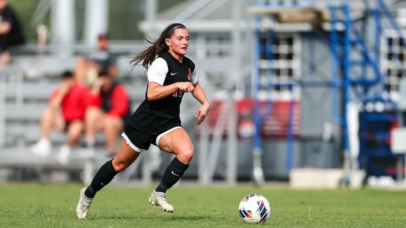 No. 19 Jennies Up Winning Streak to Six, Defeat Nebraska Kearney Sunday, 4-0