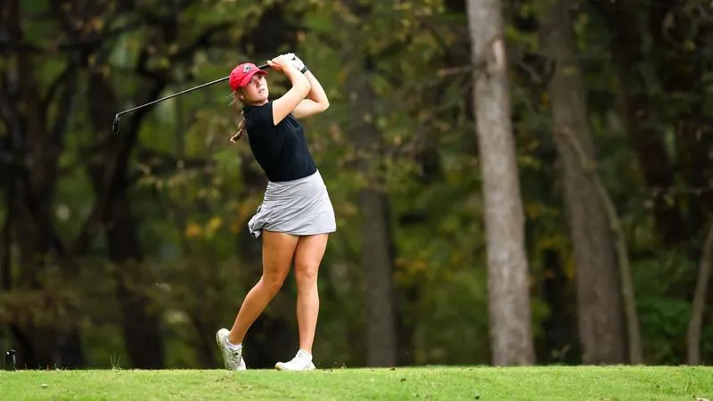 Jennies Golf Wraps Up Opening Day of DBU Classic