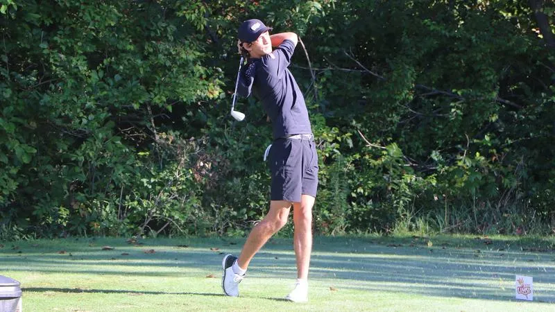 No. 18 Men's Golf in Fourth Place After First Day of Midwest Collegiate