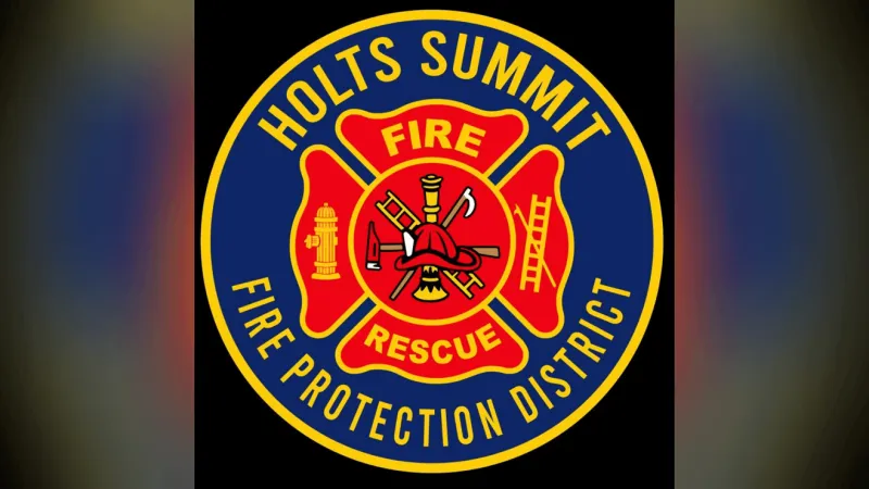No injuries reported after Monday fire at Holts Summit gas station and convenience store