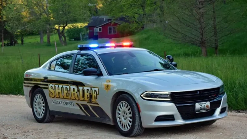 Route 242 Reopened After Bomb Threat During Stolen Vehicle Pursuit in Miller County