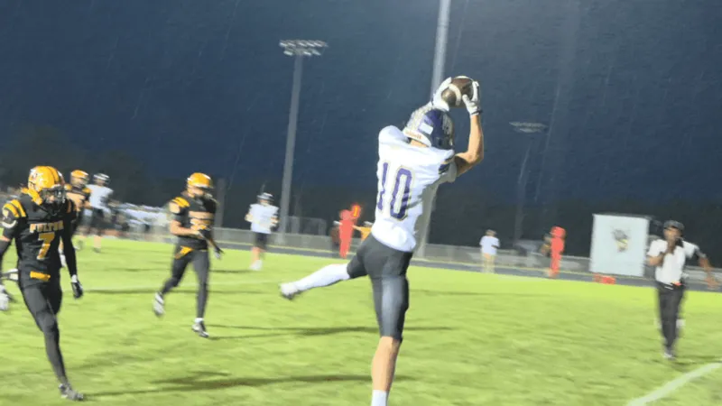 Vote for our Football Friday Night Play of the Week for Week 5!