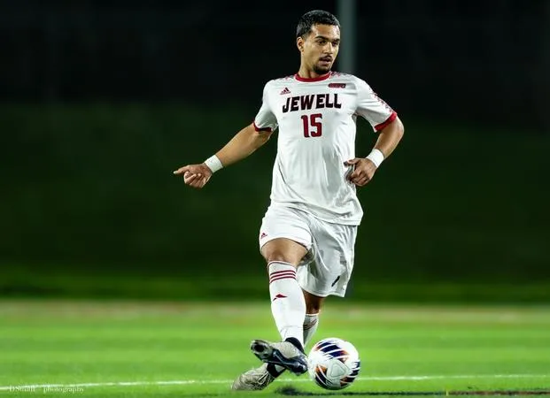 Unbeaten Blue Tigers Down Cardinals, 3-0