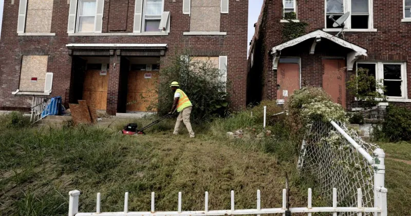 St. Louis has ramped up demolition of tornado homes. But repairs lag.