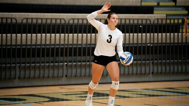 Women's Volleyball Hosts EIU for 2026 Home Openers