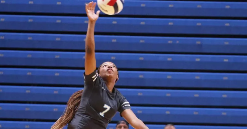Paige Hill's attacking move has Belleville East positioned for postseason success