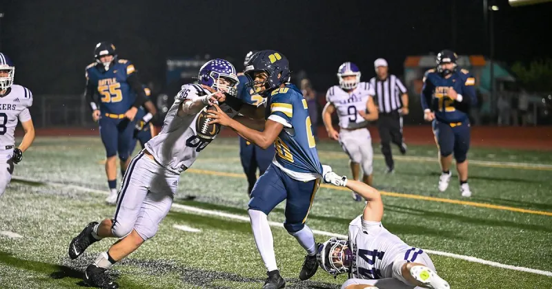 Battle football names new starting quarterback ahead of game against Smith-Cotton