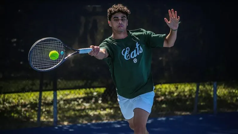 Bearcat men's tennis grabs six singles victories Friday at Washburn Invite