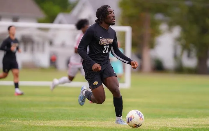 Gorloks Rally Past Spalding, 2-1, Remain Unbeaten in SLIAC Play