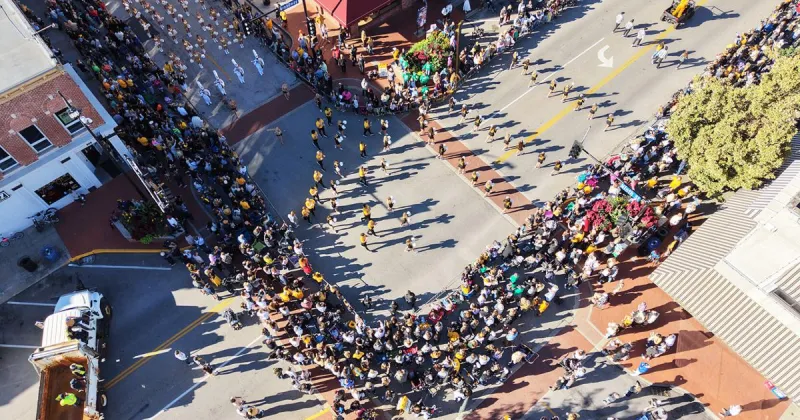 Mizzou Homecoming parade brings it home
