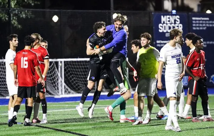 Strueby Stands Tall as Hawks Shut Out Conference-Leading Maryville