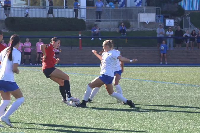 Women's Soccer Falls 2-1 to Maryville