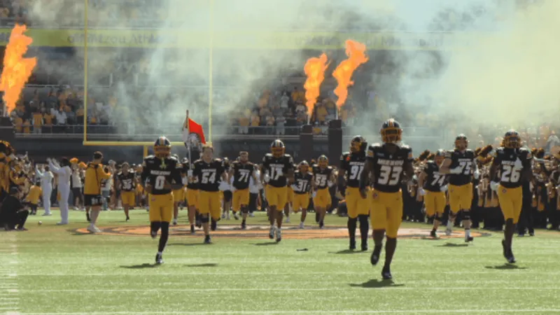 No. 25 Missouri finds homecoming magic in 45-17 upset of No. 8 Florida