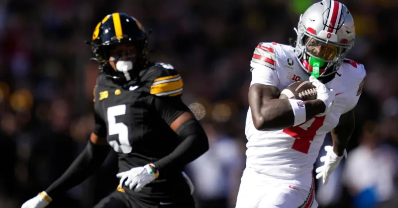 No. 14 Iowa's magic doesn't live as No. 5 Ohio State gets by easily