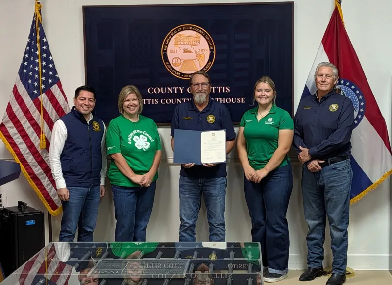 Pettis County Observes 4-H Week