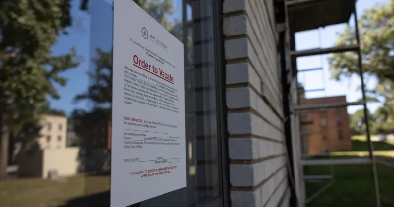 Mice, sewage, mold. St. Louis County threatens to condemn Northern Village apartments
