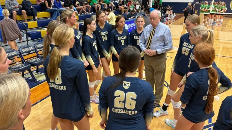 Helias Volleyball remains unbeaten in senior night win over Blair Oaks