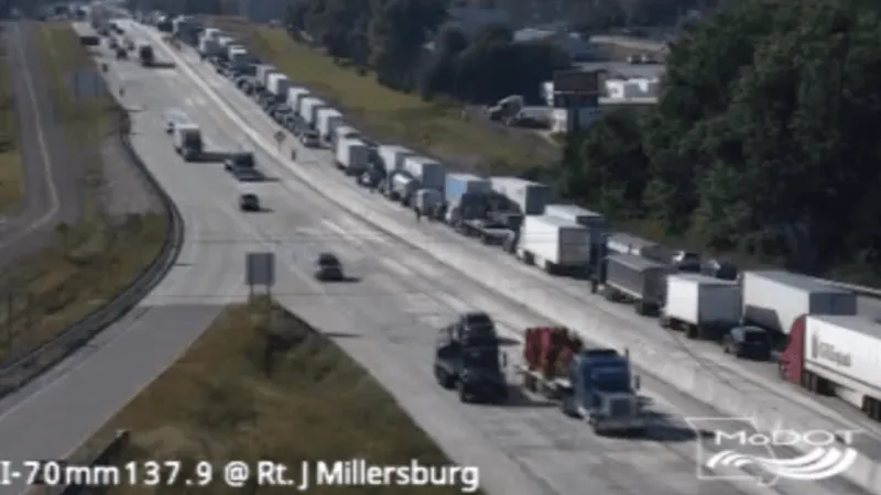 Interstate 70 shut down east of Columbia due to traffic crash