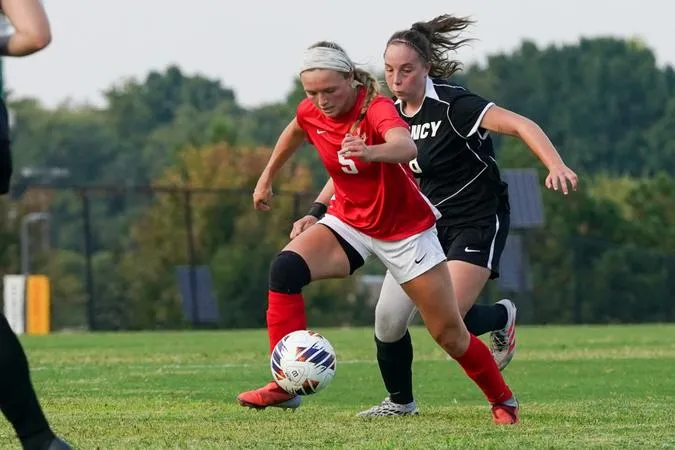 Tritons Extend Pair of Streaks Against Blue Tigers