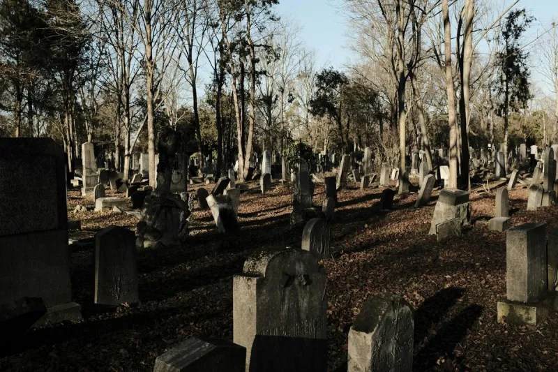 12 Missouri Cemeteries With Stories That Still Give People Chills