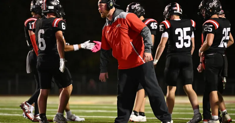 Southern Boone football looks to improve to 6-1 against Eldon