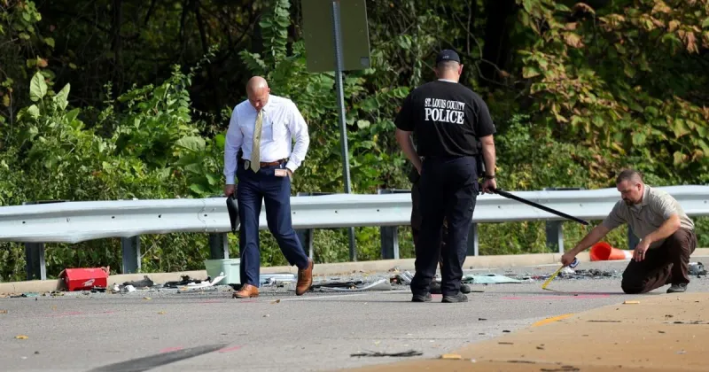 Two die in crash in Jennings