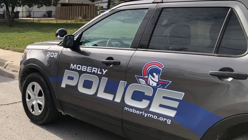 Streets close due to possible gas leak in Moberly