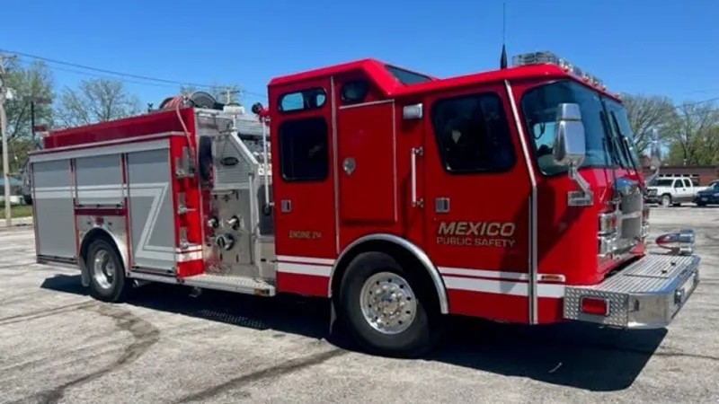 No injuries reported after construction debris fire is put out in Mexico, Mo.