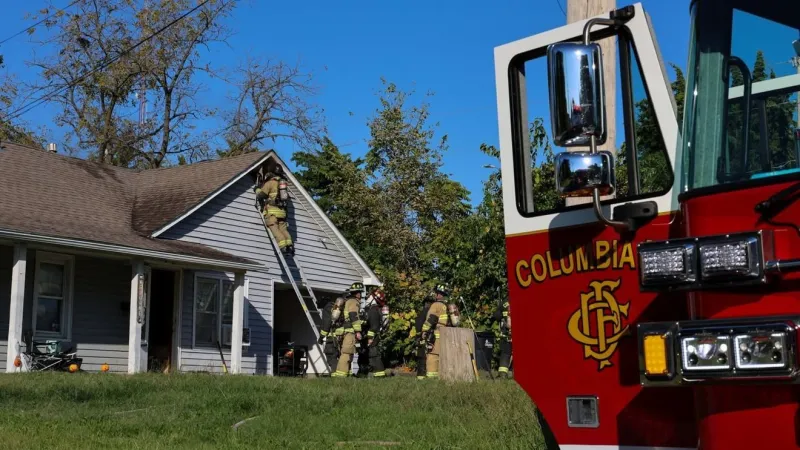 Columbia firefighters extinguish residential fire