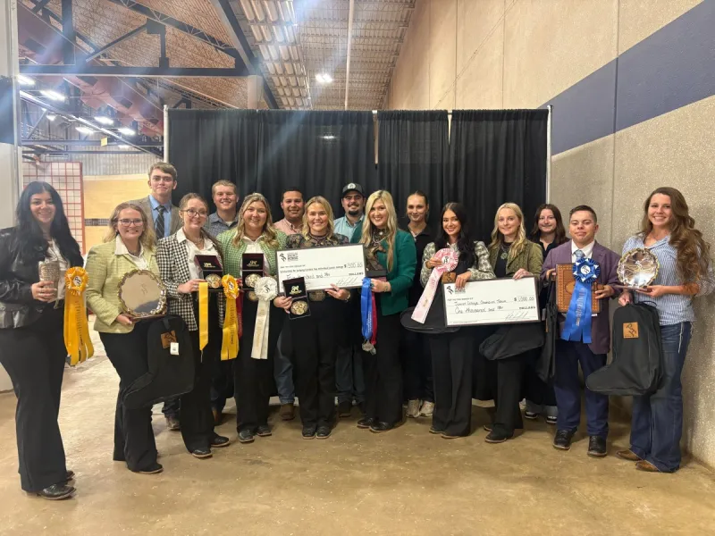 NEO Horse Judging Team named APHA Horse IQ Junior College Champions