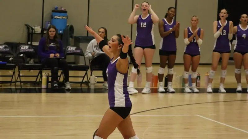 Dupree Smacks 25 Kills in Victory Over UIS