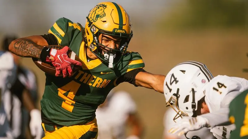 Football Competes Hard in Homecoming Loss to #9 Emporia State