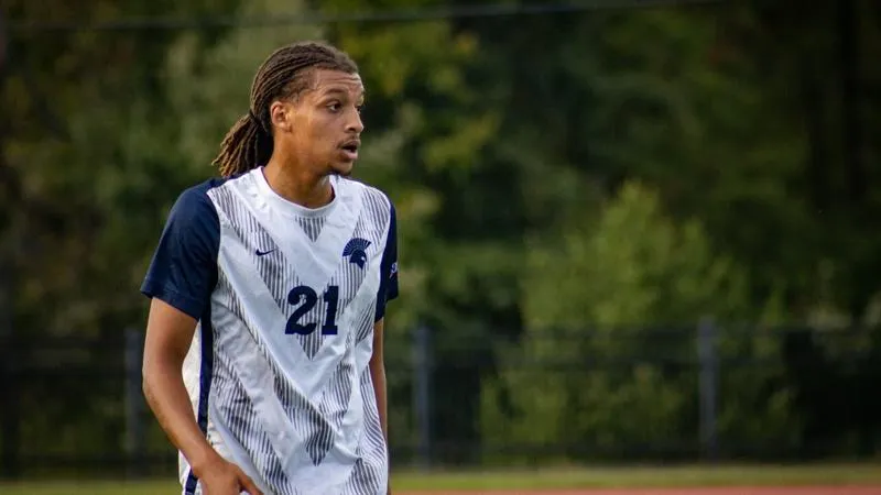 Men's Soccer Rallies in Second Half for Third Straight Victory
